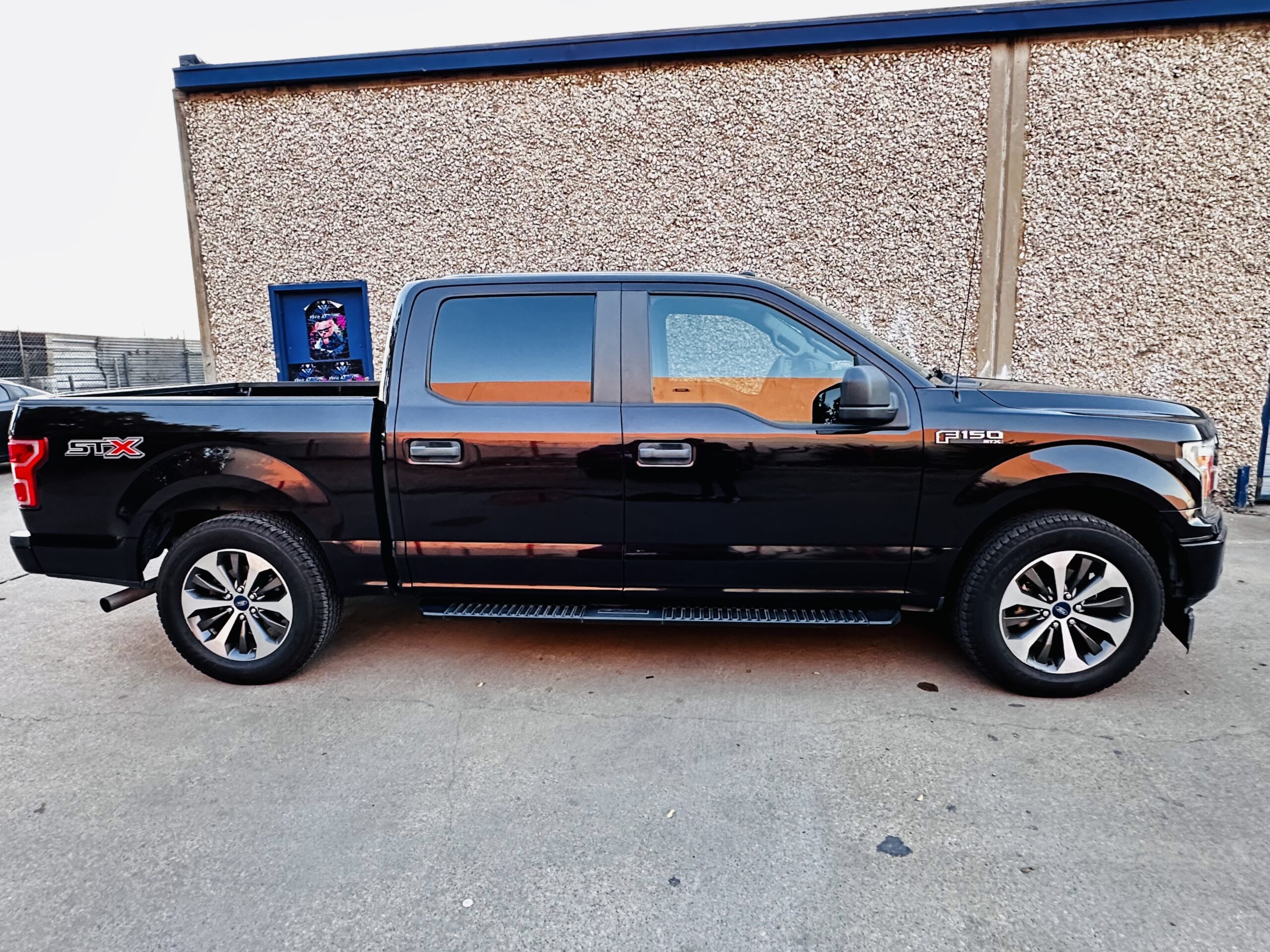 2019 Ford F-150 XL - Photo 10