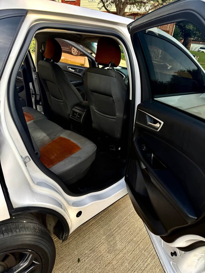 2018 Ford Edge SEL - Photo 7