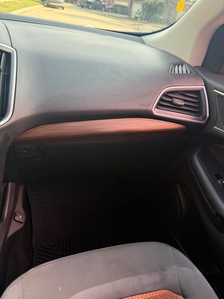 2018 Ford Edge SEL - Photo 12