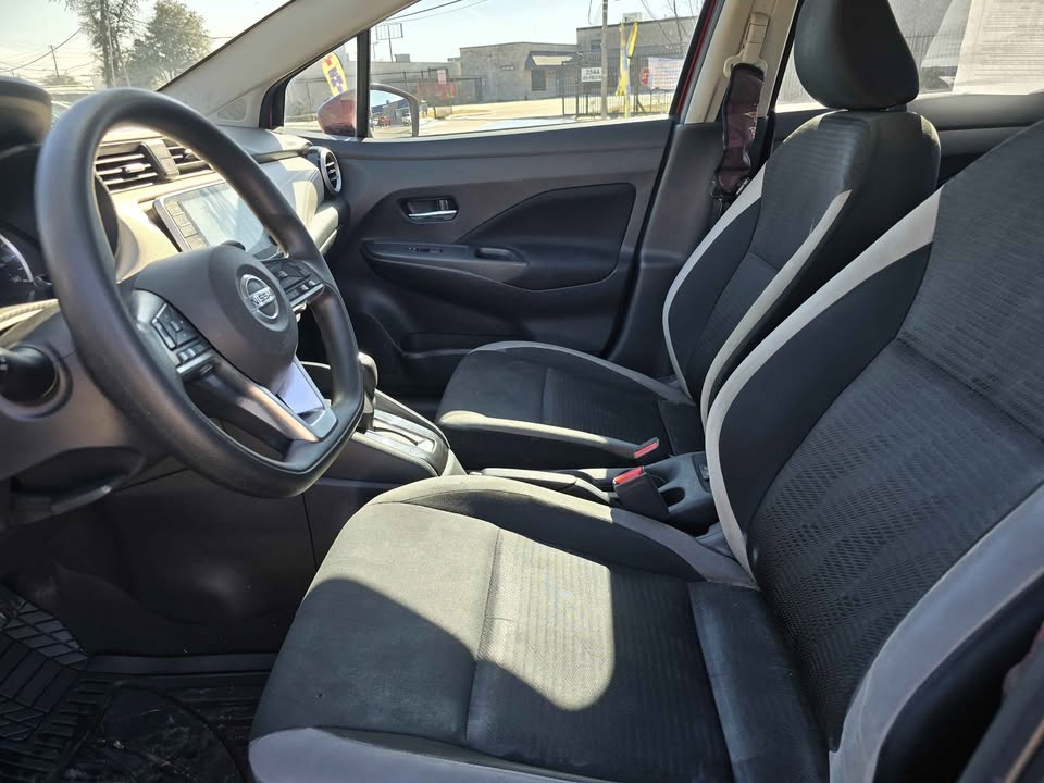 2021 Nissan Versa Sedan SV - Photo 8