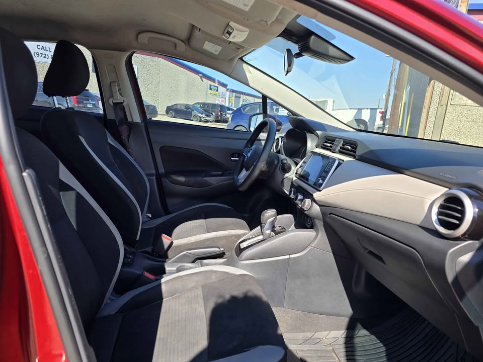 2021 Nissan Versa Sedan SV - Photo 11